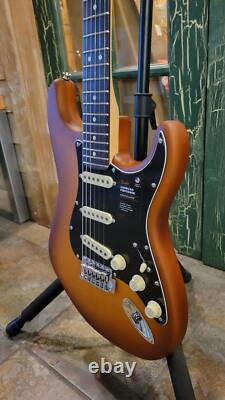 Fender Édition Limitée American Performer Stratocaster Épicéa Honey Burst avec Sac
