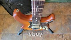 Fender Édition Limitée American Performer Stratocaster Épicéa Honey Burst avec Sac