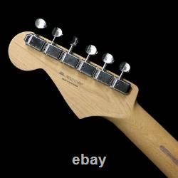 Fender Édition Limitée Player II Stratocaster, Érable Torréfié, Blanc Olympique