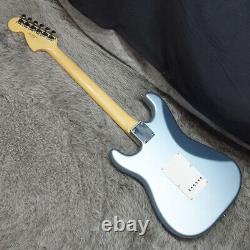 Fender FSR Fabriqué au Japon Stratocaster Traditionnel de la fin des années 60 RW Métallique Bleu Glace