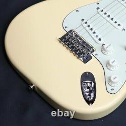 Fender Fabriqué au Japon Collection Junior Stratocaster Satin Blanc Vintage Neuf