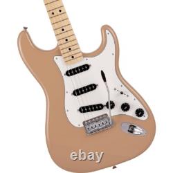 Fender Fabriqué au Japon Limited International Color Stratocaster Sahara Taupe