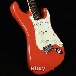 Fender Fabriquée au Japon Stratocaster Traditionnelle des années 60 Fiesta Rouge Guitare Électrique