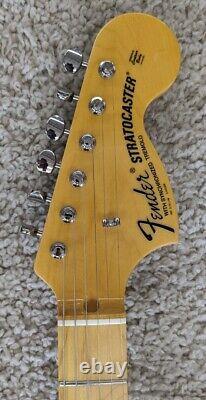Fender Japanese Vintage Reissue Modified 60s Stratocaster avec sac, blanc olympique