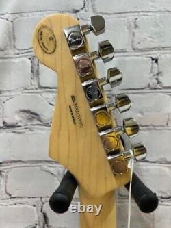 Fender Limited Edition Joueur Stratocaster Guitare Électrique, Fiesta Red Démo