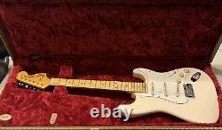 Fender MIJ Japan JV Stratocaster modifiée des années 60 avec touche en érable blanc olympique