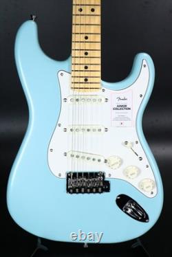 Fender MIJ Junior Collection Stratocaster érable satin bleu daphné N° de série JD24019670