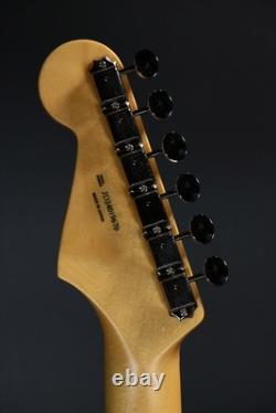 Fender MIJ Junior Collection Stratocaster érable satin bleu daphné N° de série JD24019670