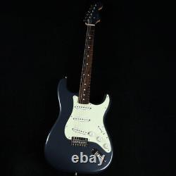 Fender Made In Japan Hybrid II Stratocaster Charcoal Frost Metallic = Fender Made In Japan Hybrid II Stratocaster en métal gris anthracite frost