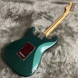 Fender Made In Japan Hybrid II Stratocaster Sherwood Green Metallic avec Gigbag Nouveau