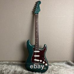 Fender Made In Japan Hybrid II Stratocaster Sherwood Green Metallic avec Gigbag Nouveau