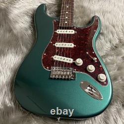 Fender Made In Japan Hybrid II Stratocaster Sherwood Green Metallic avec Gigbag Nouveau