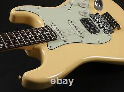 Fender Made In Japan Limited Stratocaster Avec Floyd Rose Vintage Blanc Nouveau