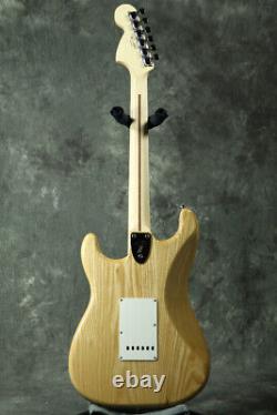 Fender Made In Japan Traditionnel 70s Stratocaster Naturel Avec Sac De Gig