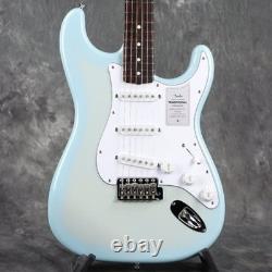 Fender Made in Japan Collection Traditionnelle 2025 Stratocaster des années 60 Stardust Blue
