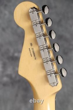 Fender Made in Japan Collection Traditionnelle 2025 Stratocaster des années 60 Stardust Blue