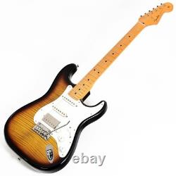 Fender Made in Japan FSR Hybrid II Stratocaster avec table en érable flammé 2-Color Sunburst