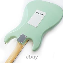 Fender Made in Japan Traditional Stratocaster des années 60, Surf Green, modèle 2025, neuf