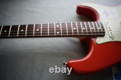 Fender Made in Japan Traditional Stratocaster des années 60 en palissandre Fiesta Red, neuve