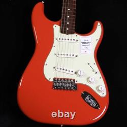 Fender Made in Japan Traditionnelle Stratocaster des années 60 Fiesta Red Neuf