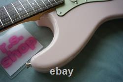 Fender Made in Japan Traditionnelle Stratocaster des années 60 Shell Pink modèle 2025 Neuf