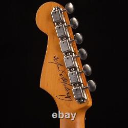 Fender Mike McCready Stratocaster 3-Color Sunburst 738<br/> 
<br/>
Fender Mike McCready Stratocaster 3-Color Sunburst 738