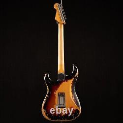 Fender Mike McCready Stratocaster 3-Color Sunburst 738<br/>
	<br/>Fender Mike McCready Stratocaster 3-Color Sunburst 738