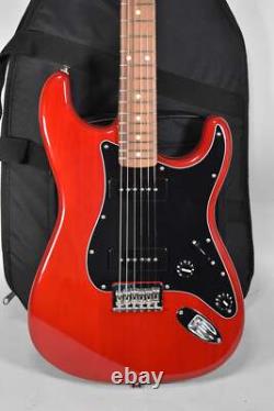 Fender Noventa Stratocaster Crimson Red 2021 avec sac