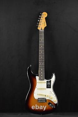 Fender Player II Stratocaster 3-Color Sunburst Touche en Palissandre