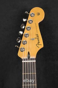 Fender Player II Stratocaster 3-Color Sunburst Touche en Palissandre