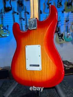Fender Player II Stratocaster Aged Cherry Burst Touche en Érable ! 678