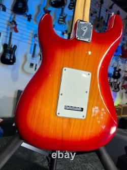 Fender Player II Stratocaster Aged Cherry Burst Touche en Érable ! 678