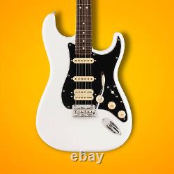 Fender Player II Stratocaster HSS 6 Cordes Guitare Electrique Blanche Polaire