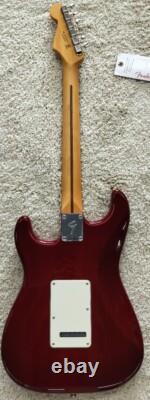 Fender Player II Stratocaster HSS, Touche en Palissandre, Finition Transparent Cherry Burst