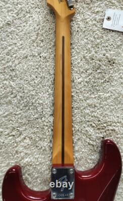 Fender Player II Stratocaster HSS, Touche en Palissandre, Finition Transparent Cherry Burst