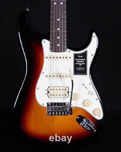 Fender Player II Stratocaster HSS, Touche en Palissandre, Sunburst 3 Couleurs