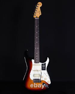 Fender Player II Stratocaster HSS, Touche en Palissandre, Sunburst 3 Couleurs