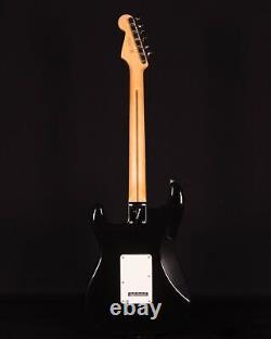 Fender Player II Stratocaster HSS, touche en érable, noir