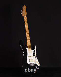 Fender Player II Stratocaster HSS, touche en érable, noir