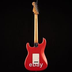 Fender Player II Stratocaster Rouge Corail 366