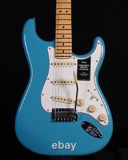 Fender Player II Stratocaster, Touche en érable, Bleu Aquatone