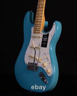 Fender Player II Stratocaster, Touche en érable, Bleu Aquatone