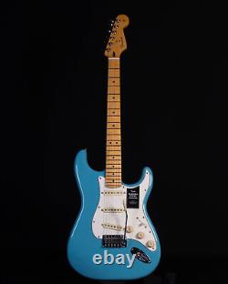 Fender Player II Stratocaster, Touche en érable, Bleu Aquatone