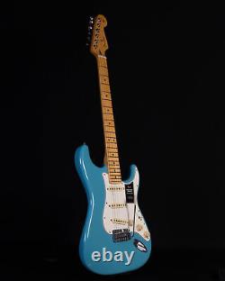 Fender Player II Stratocaster, Touche en érable, Bleu Aquatone