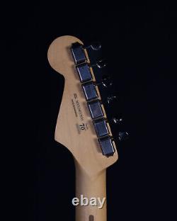 Fender Player II Stratocaster, Touche en érable, Bleu Aquatone