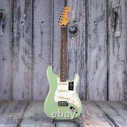 Fender Player II Stratocaster, Vert Bouleau