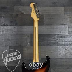 Fender Player II Stratocaster avec touche en palissandre 3-coloris Sunburst