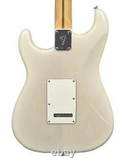 Fender Player II Stratocaster en Blonde Blanche