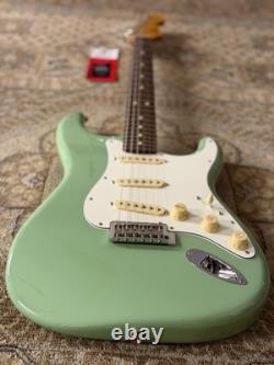 Fender Player II Stratocaster en Vert Bouleau avec Touche en Palissandre & Pro Gratuit