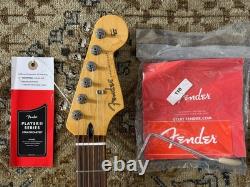Fender Player II Stratocaster en Vert Bouleau avec Touche en Palissandre & Pro Gratuit